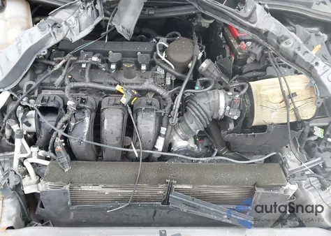 2016 Ford Focus Titanium z USA, uszkodzony, nr VIN 1FADP3N20GL300628